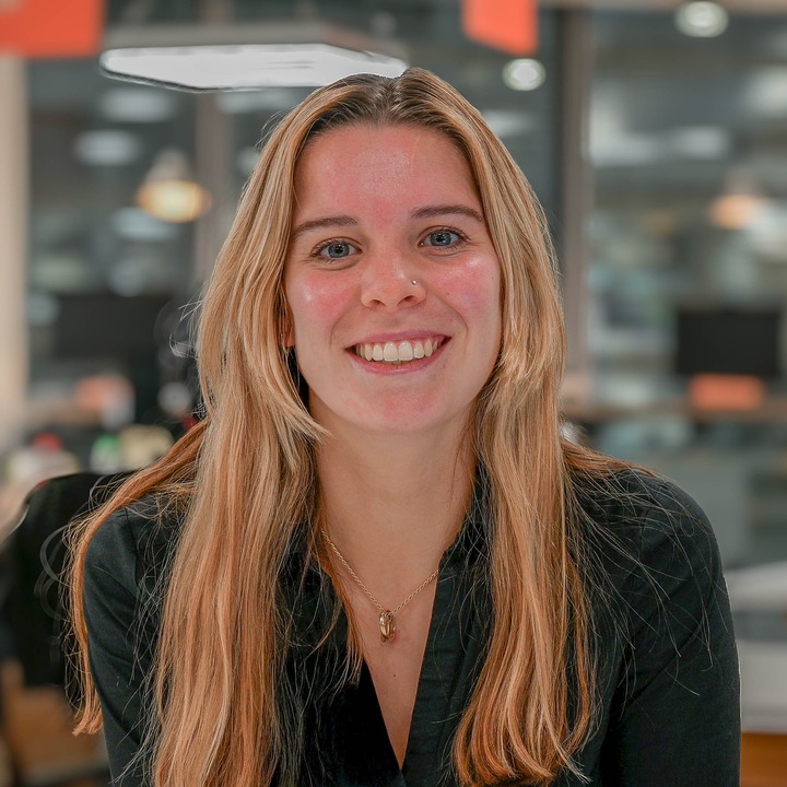 Make your future in Argos Commercial<br/>
<img src="/storage/app/media/early-careers-2025/111277_Logo_MoveFwd_FutureMaker.png" alt="Sainsbury's MoveFWD Programme to Become a FutureMaker Logo" style="max-height: 44px; max-width: 100%;">